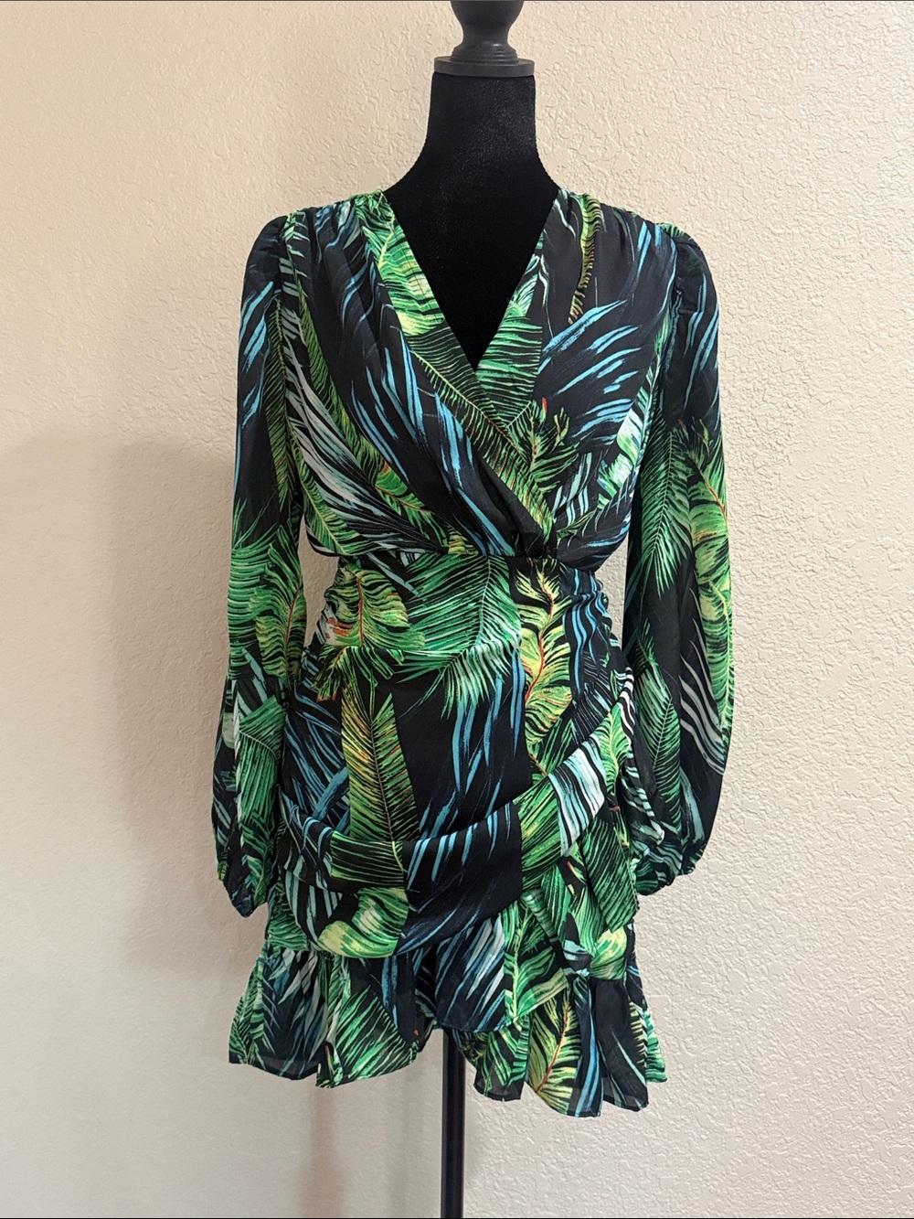 Green Tropical Leaf Wrap Dress with Long Sleeves
